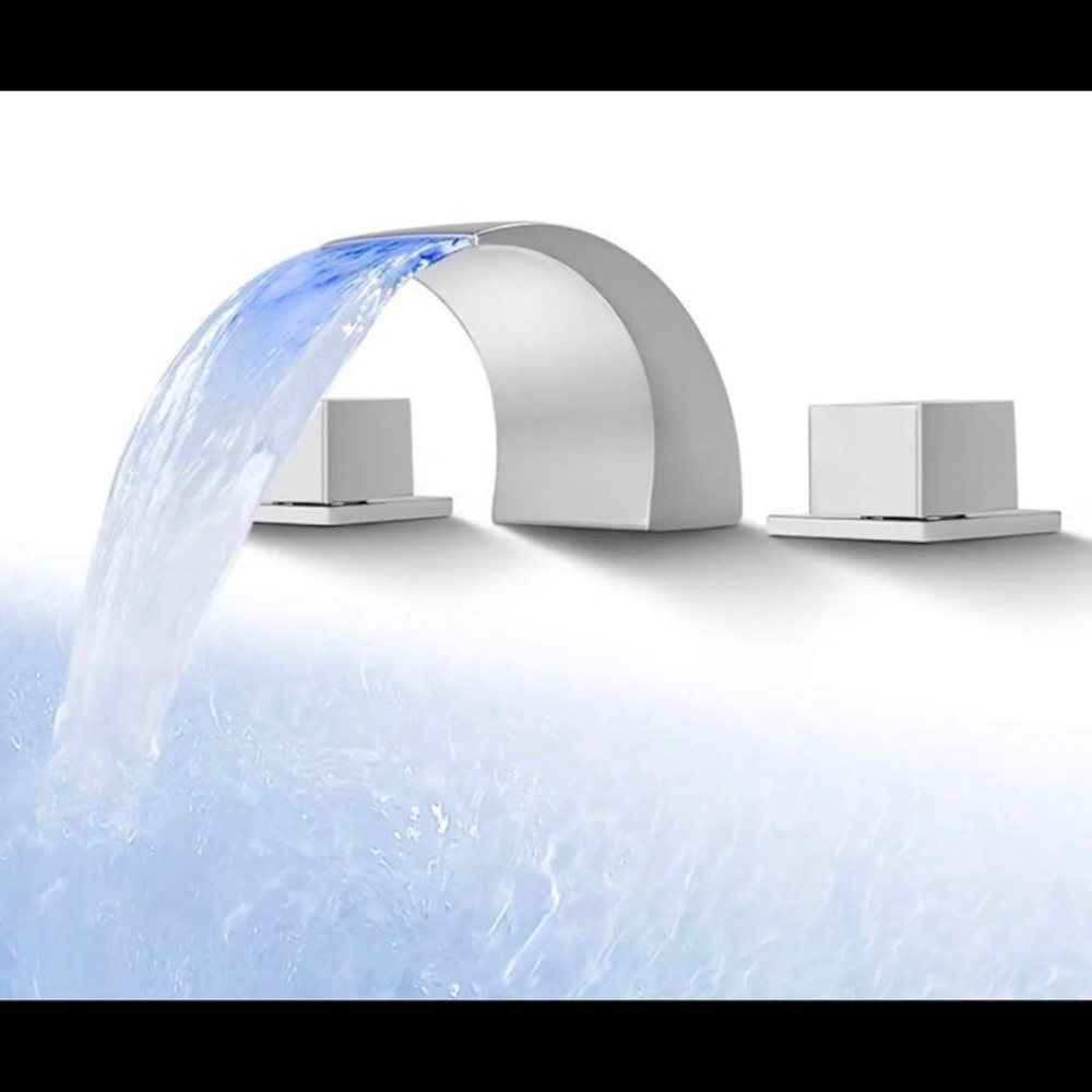 Skowll Waterfall Faucet. Polished Chrome